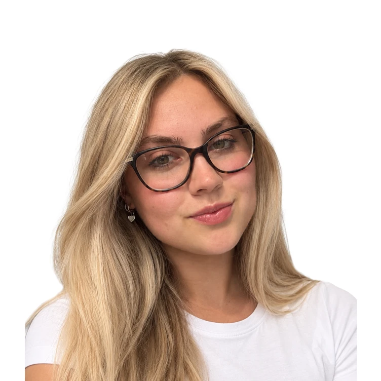 Niamh Garstang - Physiotherapist Bluebell